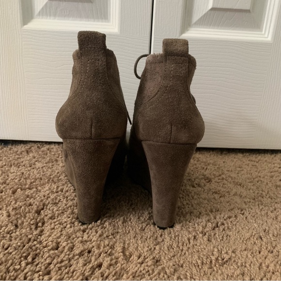 Jessica Simpson Wedges - Picture 4 of 6